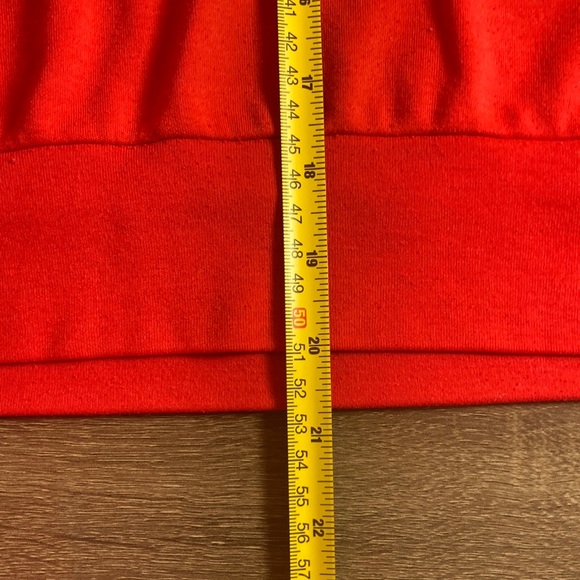 Vintage 80’s Red V-Neck Women's Top Super Soft Cropped Small - Picture 5 of 6